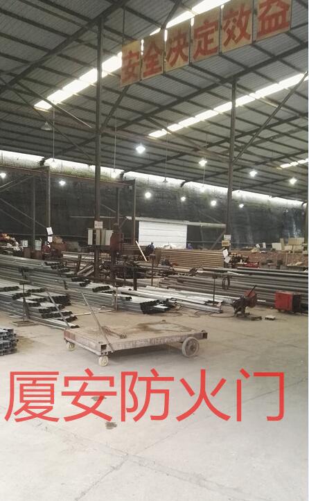 防火卷簾門(mén)型材車(chē)間.jpg